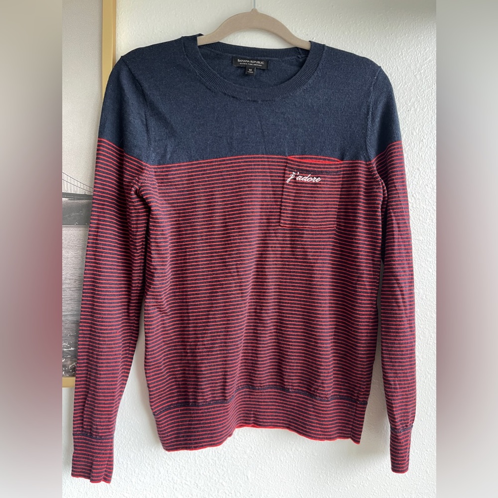 BANANA REPUBLIC merino wool sweater, Size M